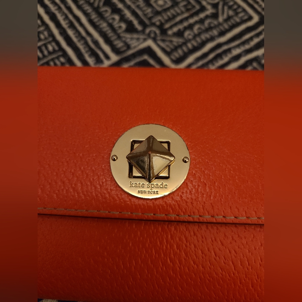 Kate Spade Wallet - Picture 3 of 11